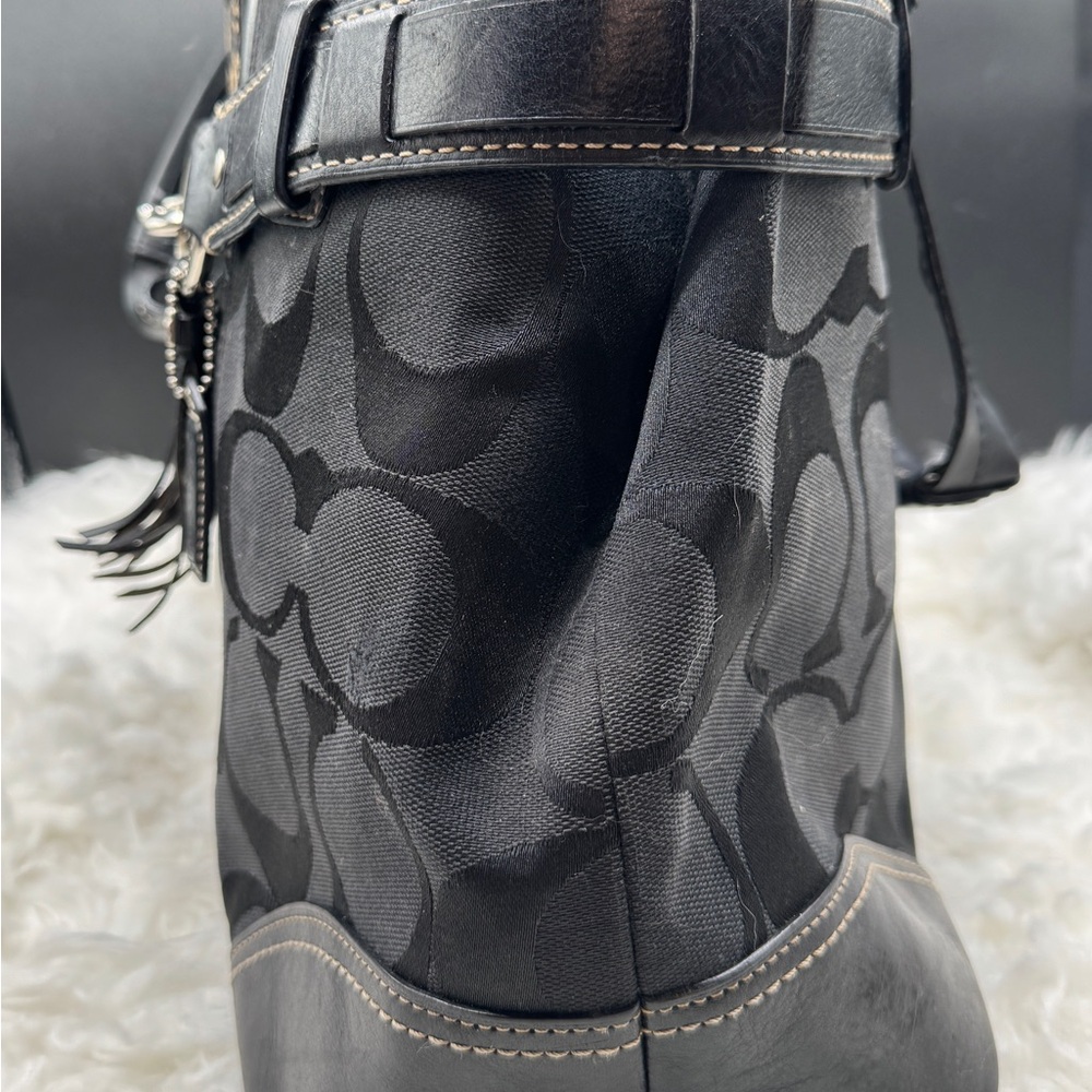 Coach Handbag - Picture 3 of 11